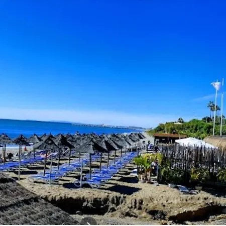 Malaga, Andalucia, Marbella - Mijas Costa, Primera Linea De Playa Sitio de Calahonda