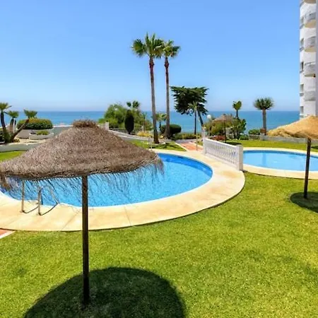 Malaga, Andalucia, Marbella - Mijas Costa, Primera Linea De Playa Apartment Sitio de Calahonda