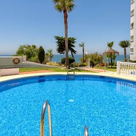 Malaga, Andalucia, Marbella - Mijas Costa, Primera Linea De Playa Apartment *