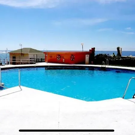Malaga, Andalucia, Marbella - Mijas Costa, Primera Linea De Playa Sitio de Calahonda